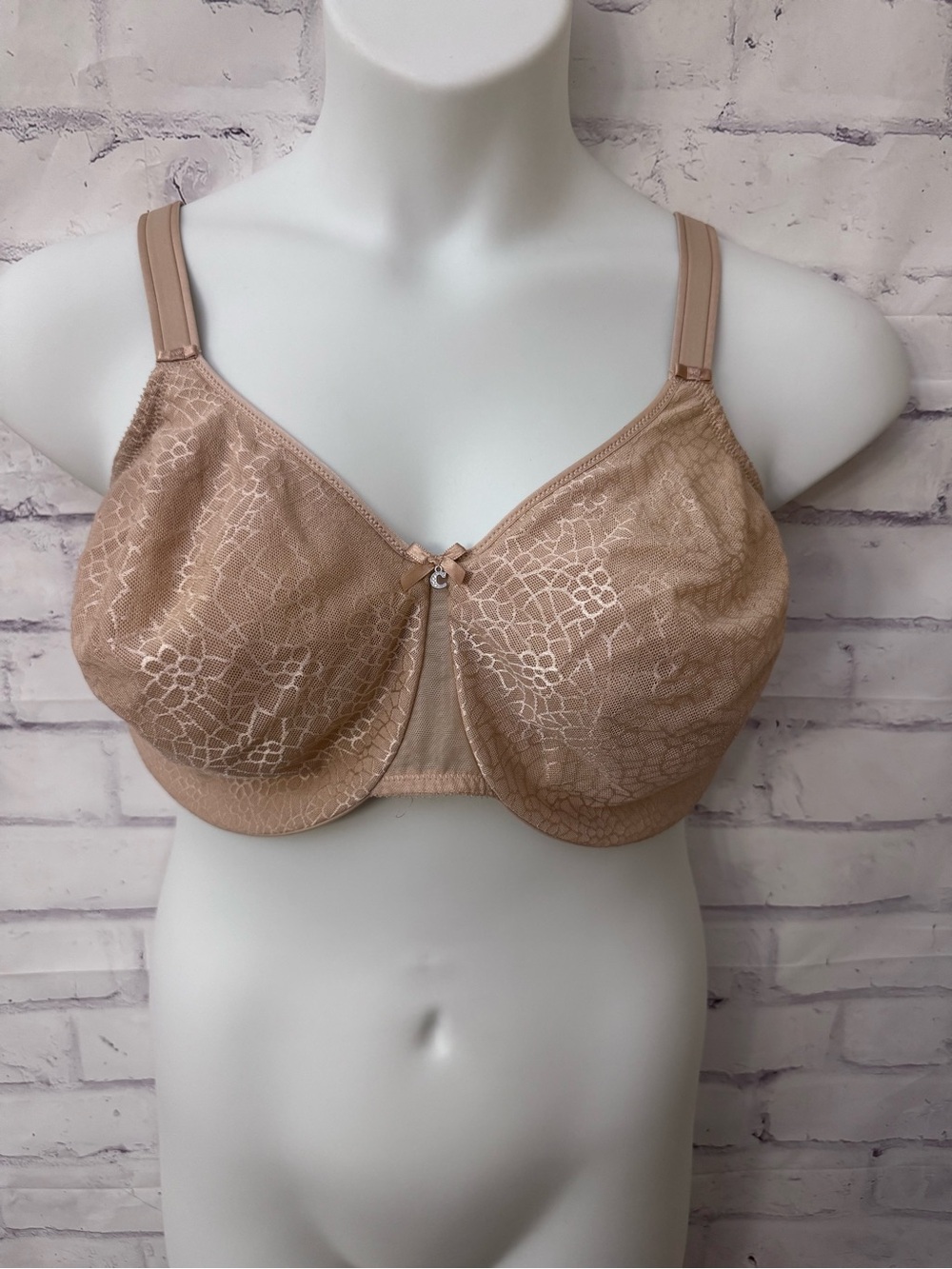Chantelle C Magnifique Seamless Minimizer Bra Size 40H Beige C18910